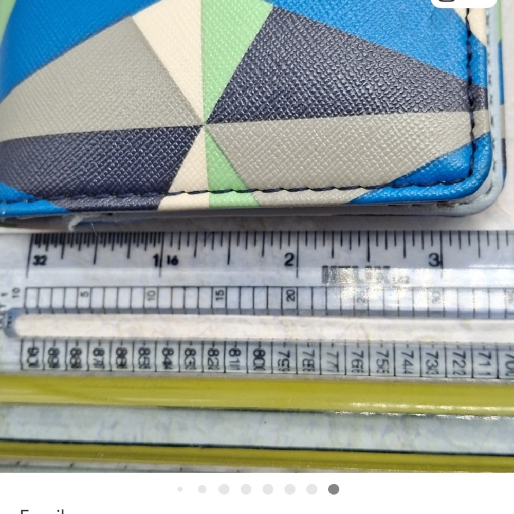 Fossil Blue and Green Wallet with Geometric Design 6.5x3.5 - Picture 7 of 9